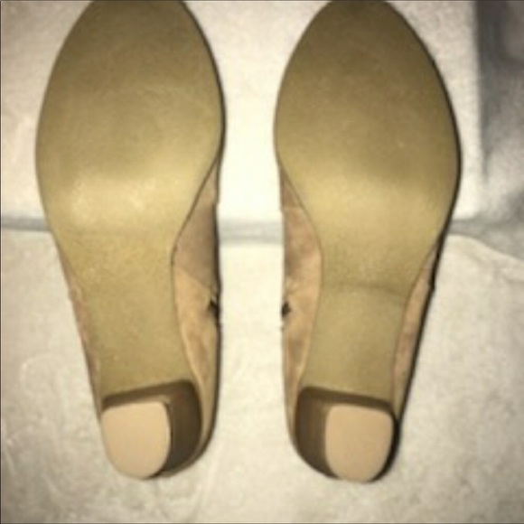 NWOT BASS ANKLE WEDGE BOOTS NEVER WORN - Picture 3 of 6